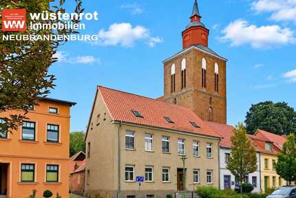 Haus zum Kaufen in Altentreptow 195.000,00 € 260 m²