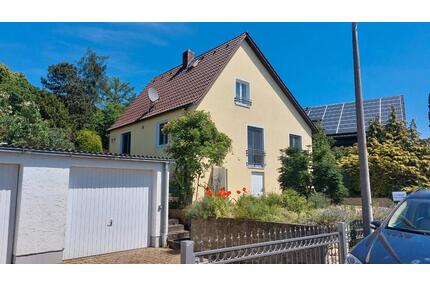 Einfamilienwohnhaus - 660.000,00&nbsp;EUR Kaufpreis, ca.&nbsp; 59,00&nbsp;m&sup2; in Regensburg (PLZ: 93057) Gallingkofen