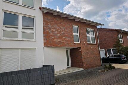 Schönes EFH 165m² Top Lage Grdst.313m²,Sauna,Kamin,BJ 2003 - Hannover Misburg-Anderten