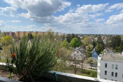 Provisionsfreie 3-Zimmer-Wohnung mit Balkon und Weitblick im 7.OG - München Aubing-Lochhausen-Langwied