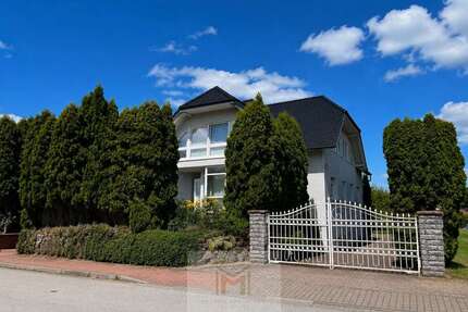 Haus zum Kaufen in Buchholz 629.000,00 € 360 m²