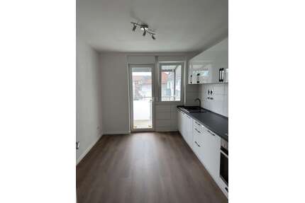 Wohnung zum Mieten in Mannheim 1.250,00 € 77 m²