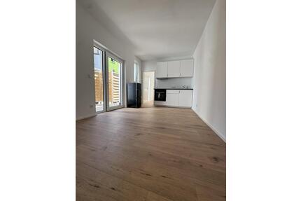 Neue ruhige 2-Zi-Hinterhofwohnung mit EBK im beliebten Szeneviertel - Düsseldorf Flingern Süd