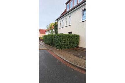 4 Zimmer Dachgeschosswohnung mit Gemeinschaftsgarten - Bremen Blumenthal