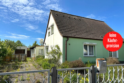 HORN IMMOBILIEN ++ Friedland (Meckl.) Haus mit viel Platz und großem Grundstück, sanierungsbedürftig