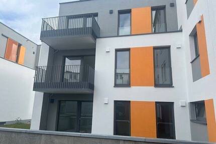 2-Raum- Wohnung mit Balkon -1. Obergeschoss-Erstbezug, mit TG-Stellplatz, Wallbox, Keller, Fahrstuhl. provisionsfrei. - Stralsund Tribseer