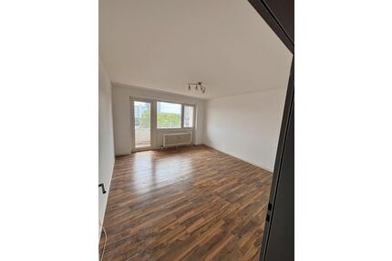 2 Zimmer Wohnung zentral renoviert - Dietzenbach