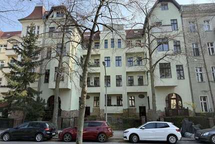 Wohnung zum Kaufen in Berlin-Wilmersdorf 379.000,00 € 93 m²