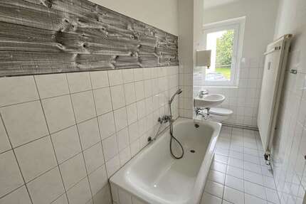 Wohnung zum Mieten in Hainichen 300,00 € 57.3 m²