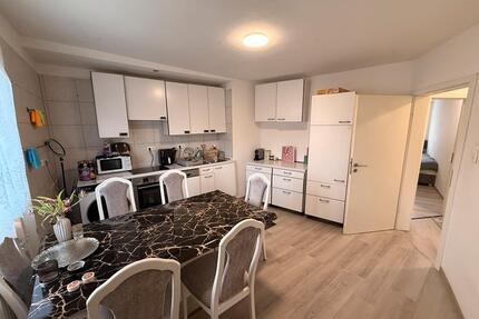 2 Zimmer Wohnung zu vermieten mit PrivatParkplatz - Pforzheim Weststadt
