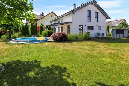 Haus zum Kaufen in Geiselhöring 540.000,00 € 120.55 m²