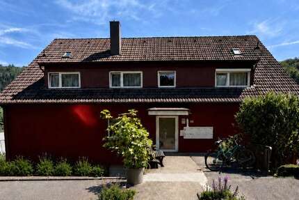 Wohnung zum Kaufen in Bad Herrenalb 198.000,00 € 97.05 m²