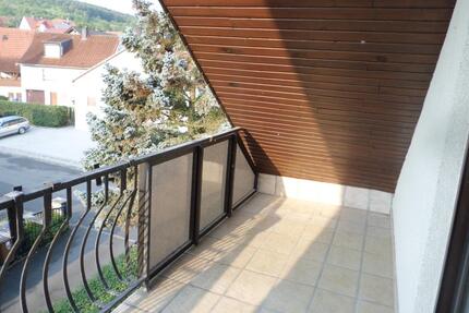 3-Zimmer-Wohnung - 1.000,00&nbsp;EUR Kaltmiete, ca.&nbsp; 112,00&nbsp;m&sup2; in Leinach (PLZ: 97274)