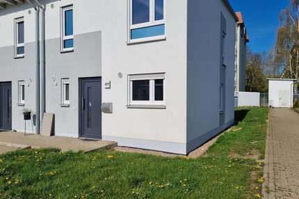 Haus zum Mieten in Eisenach 1.100,00 € 105 m²