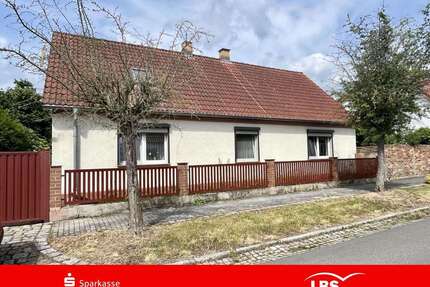 Haus zum Kaufen in Plessa 79.000,00 € 175 m²