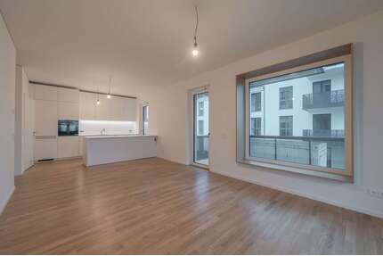 Wohnung zum Mieten in Berlin 2.600,00 € 113.46 m²