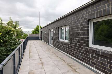Wohnung zum Mieten in Delmenhorst 1.799,00 € 137 m²