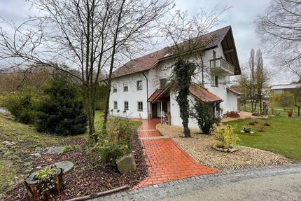 Wohnen mitten im Park - 2 Zimmer Wohnung - Wohnpark Aidenbach