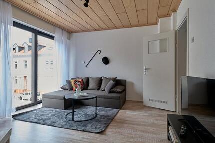 3-Zimmer-Wohnung, möbliert - 1.300,00&nbsp;EUR Kaltmiete, ca.&nbsp; 60,00&nbsp;m&sup2; in Karlsruhe (PLZ: 76185) Mühlburg