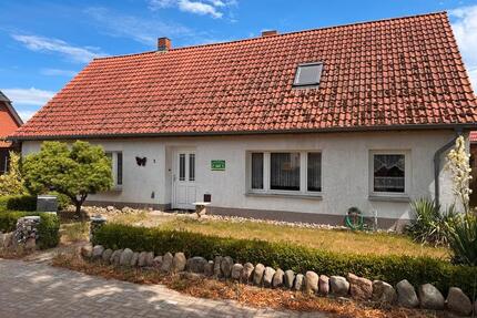Einfamilienhaus mit Einliegerwohnung in VipperowMüritz - Eldetal