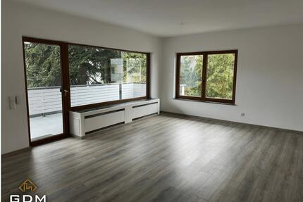 Exklusive Pärchen-Loft-Wohnung im 1. OG mit Balkon in Lorsch