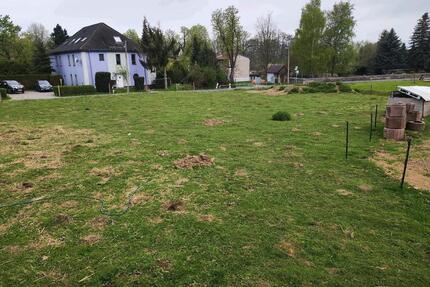 3-Seiten-Hof in 04741 Otzdorf -3256m2- - Roßwein