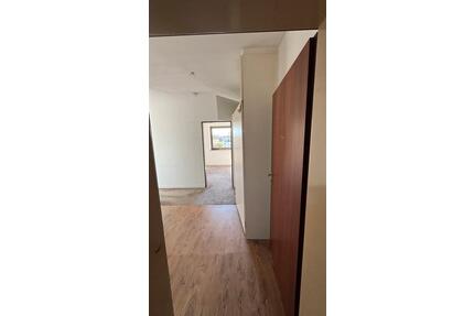 Schöne 2 Zimmer Wohnung mit Balkon - Gelsenkirchen Buer