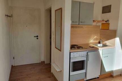 Wohnung zum Kaufen in Regensburg 160.000,00 € 27.6 m²