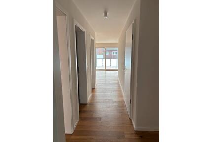 Hochwertige lichtdurchflutete 3 Z.-Wohn. mit gr. Balkon in Gemen - Borken