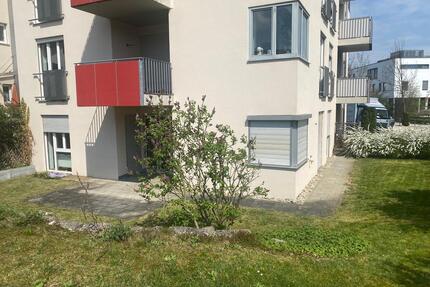 Schöne 3-Zimmer-EG-Wohnung mit Garten in optimaler Lage in EG - Postmünster