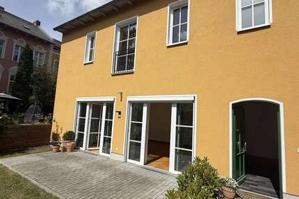 Haus zum Mieten in Berlin 2.500,00 € 168 m²