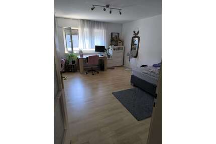 Wohnung zum Mieten in Stuttgart 1.052,00 € 66 m²