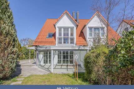 Haus zum Kaufen in Gröbenzell 1.175.000,00 € 161 m²