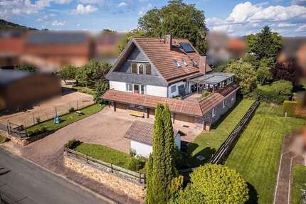 Haus zum Kaufen in Wolfhagen 398.000,00 € 400 m²