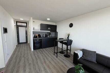 Vollmöblierte gemütliche 2 Zimmerwohnung mit Balkon in guter Lage - Erlangen Alterlangen