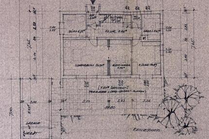 Großes Einfamilienhaus mit großem Garten und viel Potenzial - Untermeitingen