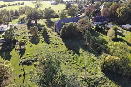 Baugrundstück mit Scheune - ideal für Wohnen, Tierhaltung oder Investoren - Friedland Jatzke