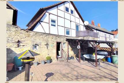 Haus zum Kaufen in Warburg 170.000,00 € 120 m²