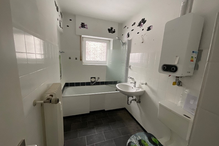 Wohnung zum Kaufen in Wilhelmshaven 80.000,00 € 65.29 m²