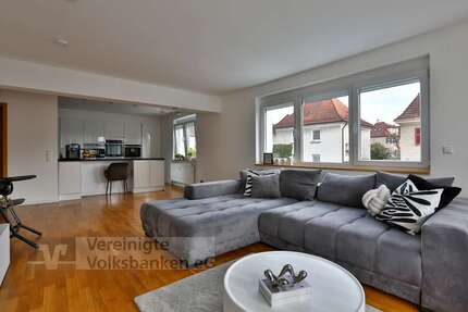 Haus zum Kaufen in Reutlingen 1.350.000,00 € 390 m²