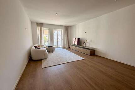 Wohnung zum Mieten in Schongau 1.090,00 € 102.31 m²