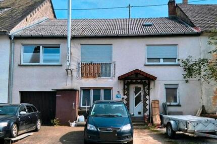 Reihenhaus in Malborn - 165.000,00&nbsp;EUR Kaufpreis, ca.&nbsp; 140,00&nbsp;m&sup2; in Malborn (PLZ: 54426)