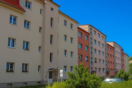 3 Raum Wohnung Nähe Stadtpark - 375,00&nbsp;EUR Kaltmiete, ca.&nbsp; 60,00&nbsp;m&sup2; in Wurzen (PLZ: 04808)