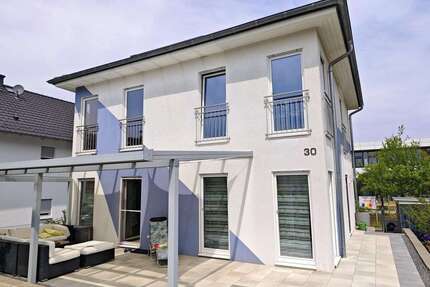 Haus zum Kaufen in Rüsselsheim am Main 690.000,00 € 132 m²