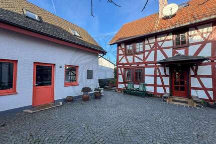 Haus zum Kaufen in Hünstetten 619.000,00 € 170 m²