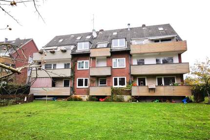 Investment! Mehrfamilienhaus mit 9 Wohneinheiten in Neumünster