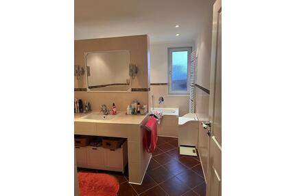 Ruhig & zentral: 3-Zi EG-Wohnung mit Garten – Homeoffice möglich! - Gütersloh