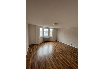 2 Zimmer Wohnung in Schwenningen 56 qm - Villingen-Schwenningen