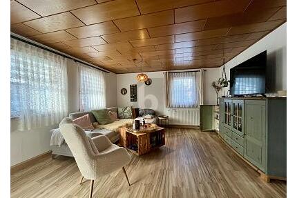 SEHR GEPFLEGT, VIEL PLATZ IN RUHIGER LAGE - Weitnau