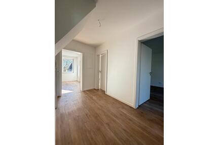 Frisch saniert, hell & einzugsbereit! 3,5 Zimmer in ruhiger Lag - Mülheim an der Ruhr Broich